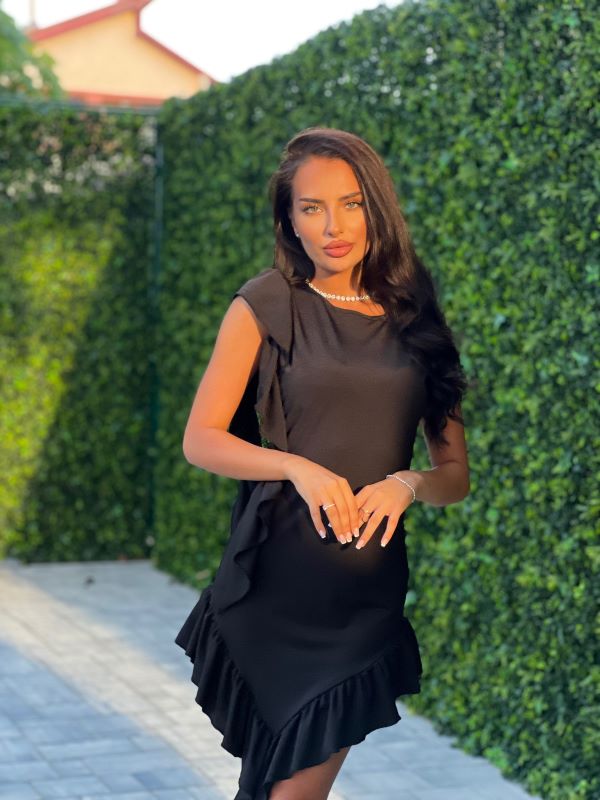 Rochie Scurta din Lycra Cu Volane Neagra
