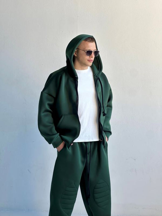 Set Jacheta Cu Gluga Si Pantaloni Cu Genunchiere DOPE Verde Inchis