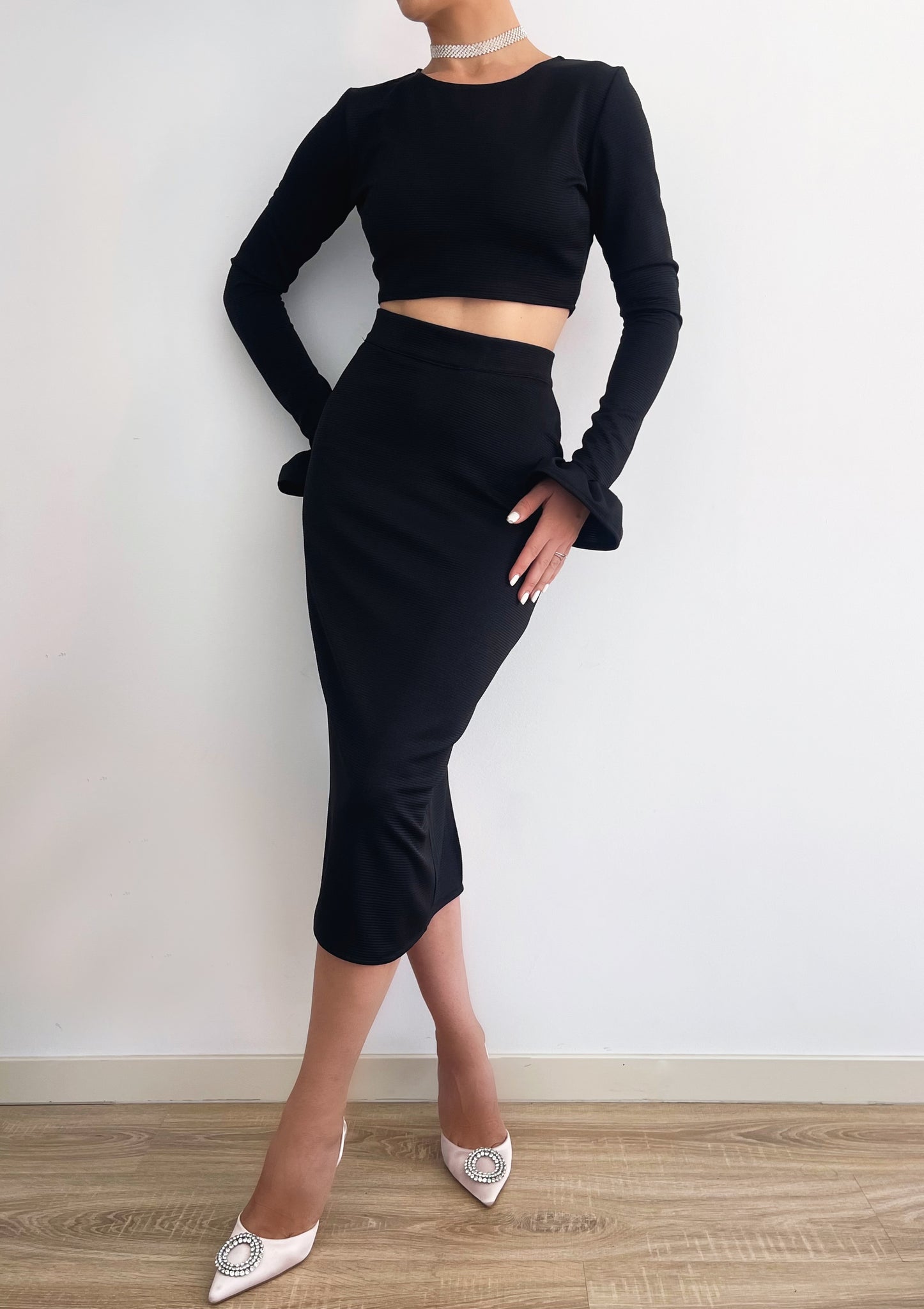 Compleu Bluza Si Fusta Midi Negru