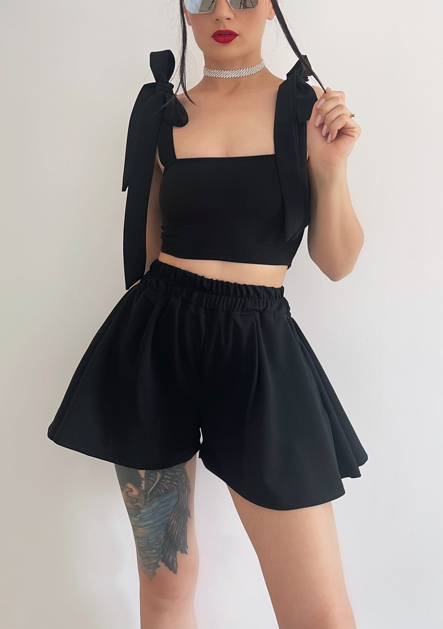 Compleu Top Cu Funde Si Fusta Pantalon Negru